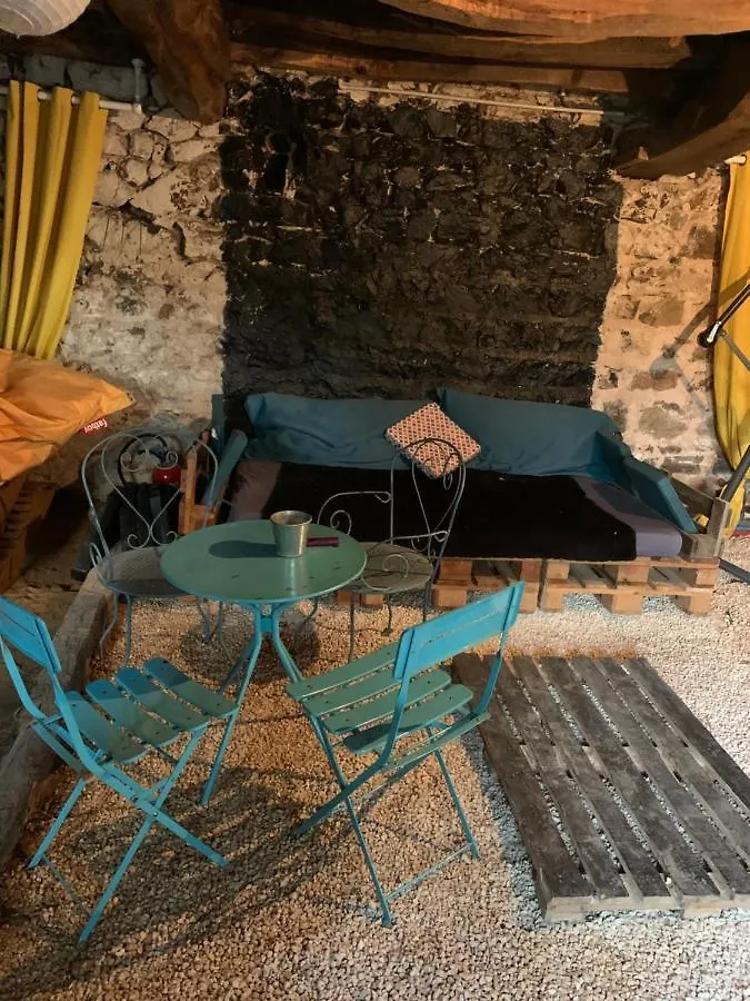 Homestay Chambres , Mere Veille Vaux-en-Beaujolais